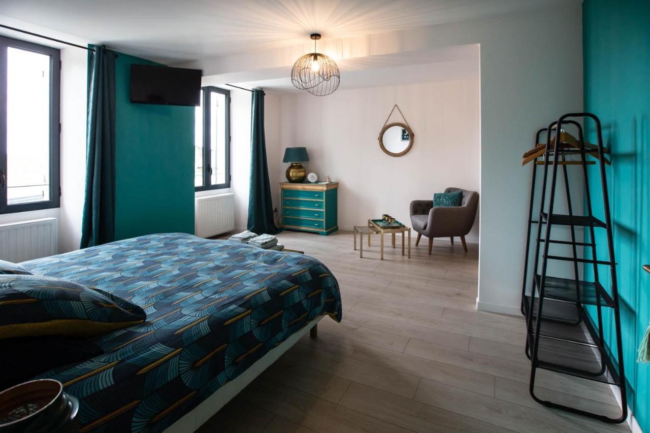 Au Bouchon Hotel Saint-Aigulin ภายนอก รูปภาพ